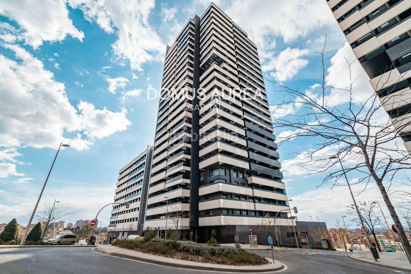 Foto 178767a9-d57b-4487-970d-aea92c0adde9. Rent flat with heating parking pool in Valdeacederas Madrid