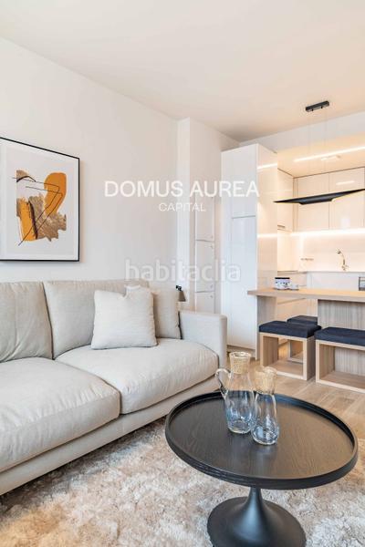 Foto 393a588a-ea64-424e-91c9-e2db24c82c01. Rent flat with heating parking pool in Valdeacederas Madrid