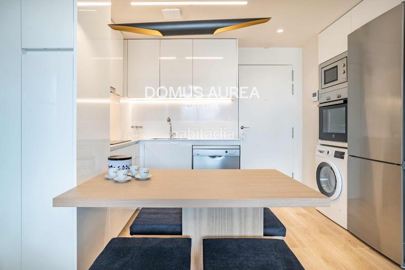 Foto 74a8aa11-08e5-4684-bb95-3c7a0e3d48d0. Rent flat with heating parking pool in Valdeacederas Madrid