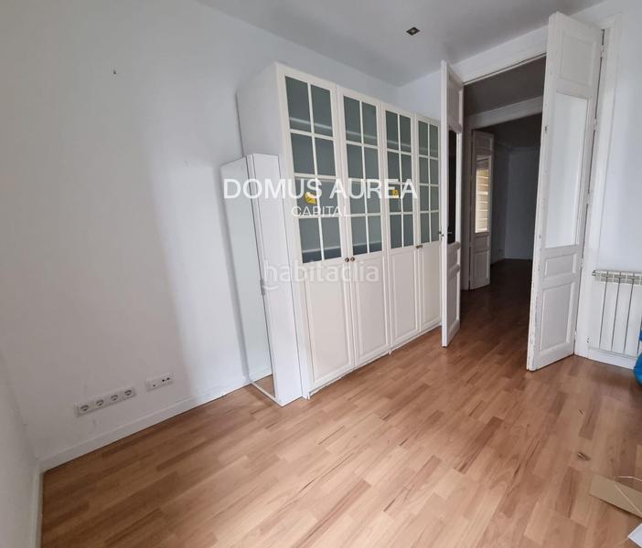Foto d4abb548-33b3-45d5-8a11-1e5c2dc47583. Rent flat with heating in Recoletos Madrid