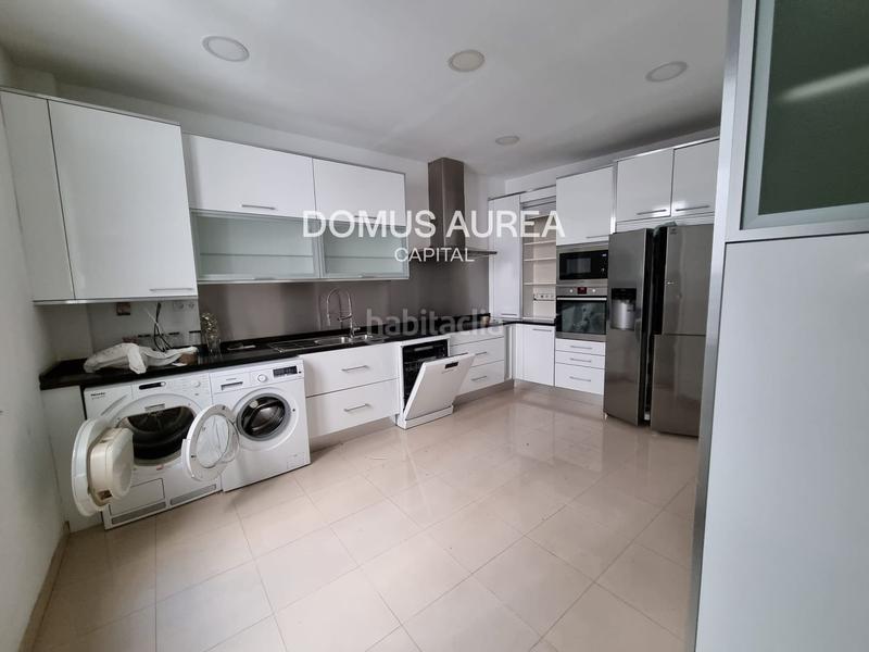 Foto e3719b57-e219-4d8a-868d-7540af89c182. Rent flat with heating in Recoletos Madrid