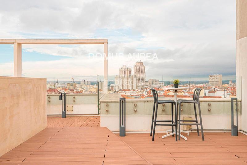 Foto 28e09f03-9a99-4470-ac75-501dadf10289. Rent flat with heating pool in Universidad-Malasaña Madrid