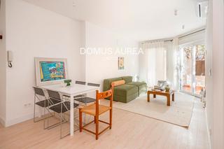 Location Appartement  Rafaela bonilla. Piso exterior con terraza privada