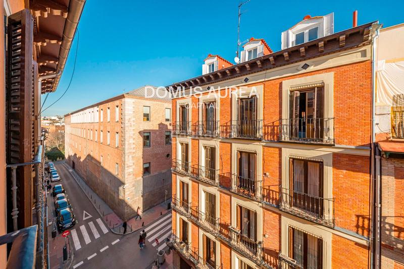 Foto 1c3f048f-e690-4fb2-ab94-b788ed975e23. Pis amb calefacció a Universidad-Malasaña Madrid