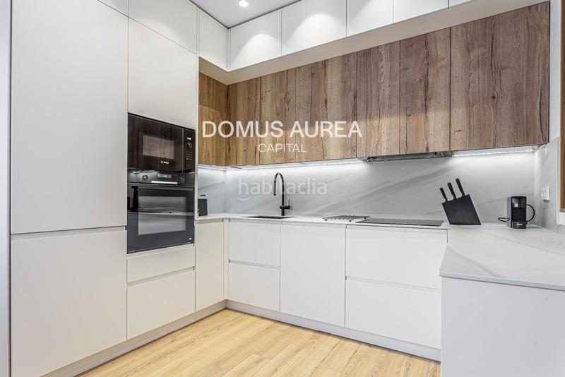 Foto 9dd70853-f366-4532-ad9c-38f371c6243e. Flat with heating in Almagro Madrid