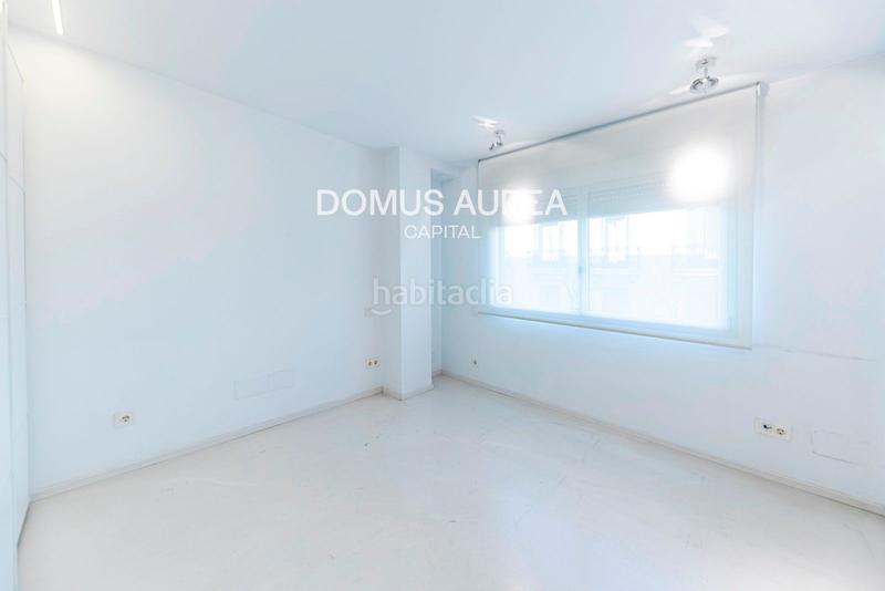 Foto 81d3a1eb-f0e7-436c-926d-5679a5bb249f. Affitto duplex con riscaldamento in Recoletos Madrid