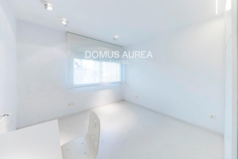 Foto 01d7546d-a732-478a-af4a-6392ed9f8f7c. Location duplex avec chauffage dans Recoletos Madrid