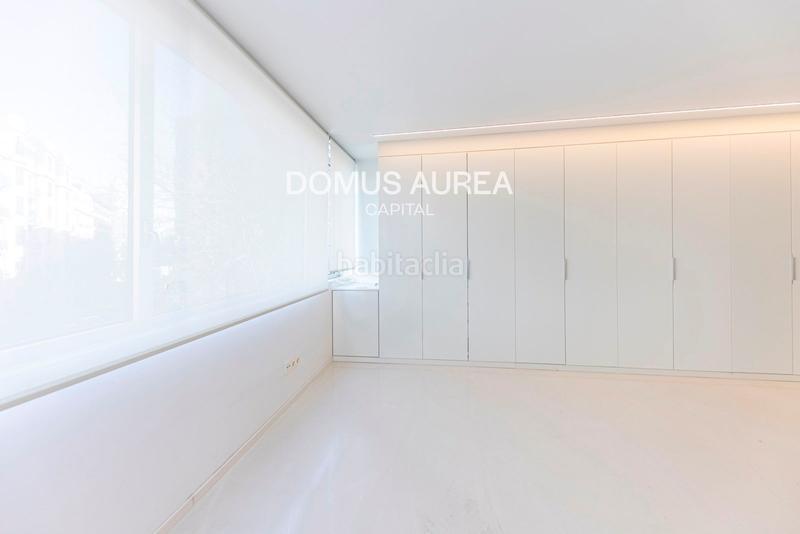 Foto 471642d3-3c61-402e-b0b7-c7bb232c7107. Location duplex avec chauffage dans Recoletos Madrid