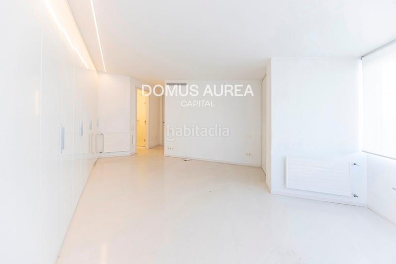Foto b345dfd2-6df1-419d-b098-4d4db89bb3d7. Miete zweistöckige wohnung mit heizung in Recoletos Madrid