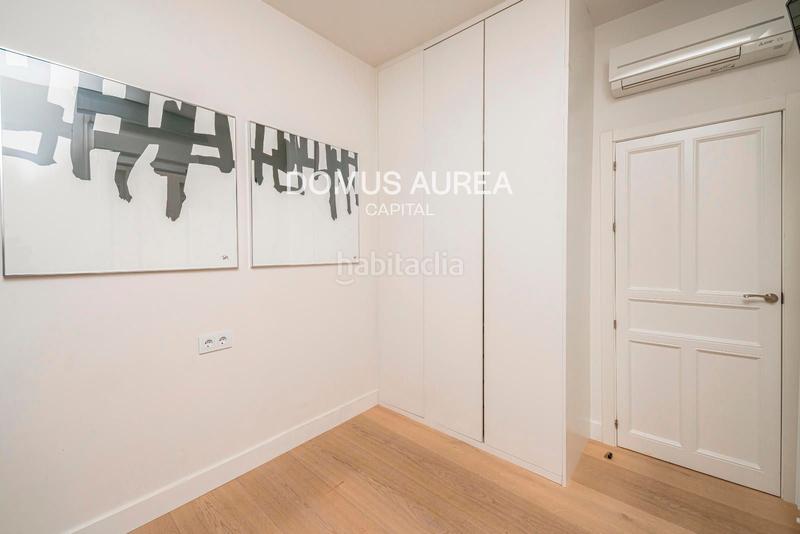 Foto 79c22846-dba1-4dc1-a159-34307b69ed9a. Piso en Recoletos Madrid