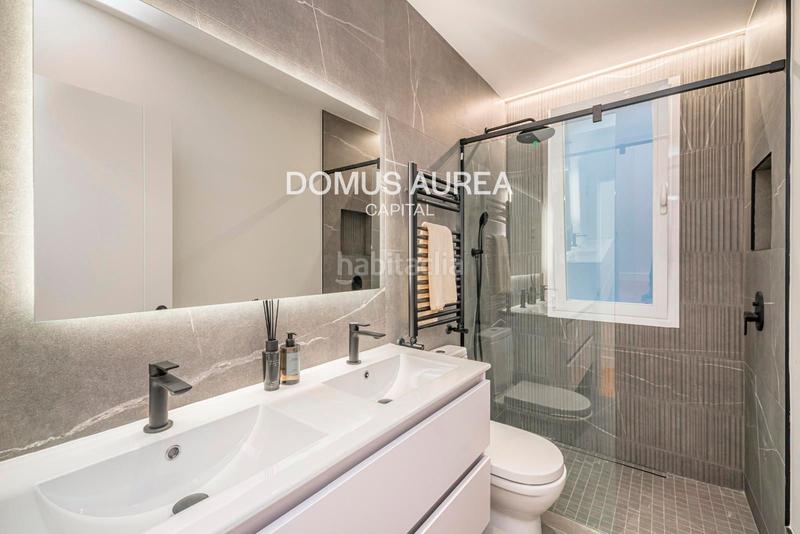 Foto b5a4469a-9fe4-4ae8-9bfe-ddc2b27318a5. Piso en Trafalgar Madrid