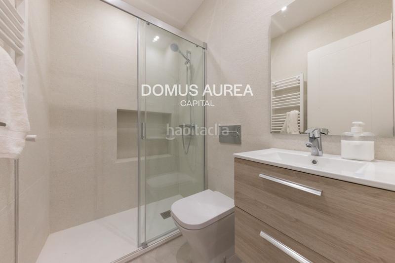 Foto d7ce6ae7-9ea5-4123-a1dd-fdd984efb97d. Rent flat with heating in Lista Madrid