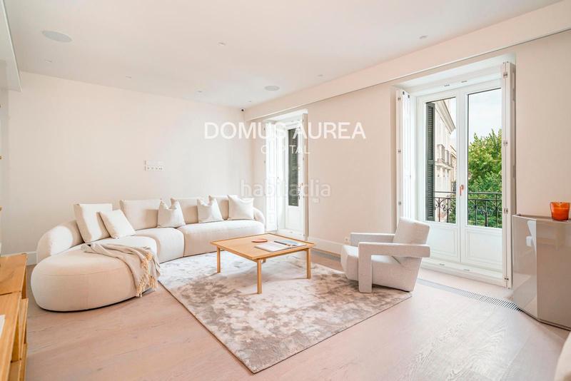 Foto 1eef75aa-7a26-4e32-81a7-da7248871a63. Piso en Recoletos Madrid