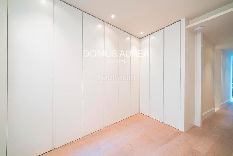 Foto 2b0c9a1b-5c3f-4219-944e-d2fb359a91db. Piso en Recoletos Madrid