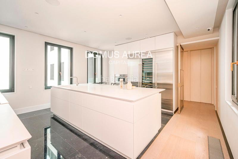 Foto a7832ec3-abb1-42c9-9812-1f96befe75e3. Piso en Recoletos Madrid