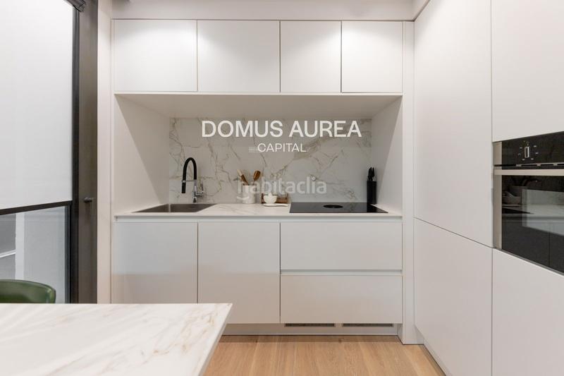 Foto ca63c48a-9a3f-4e72-8209-b8e562328d85. Rent flat with heating pool in Goya Madrid