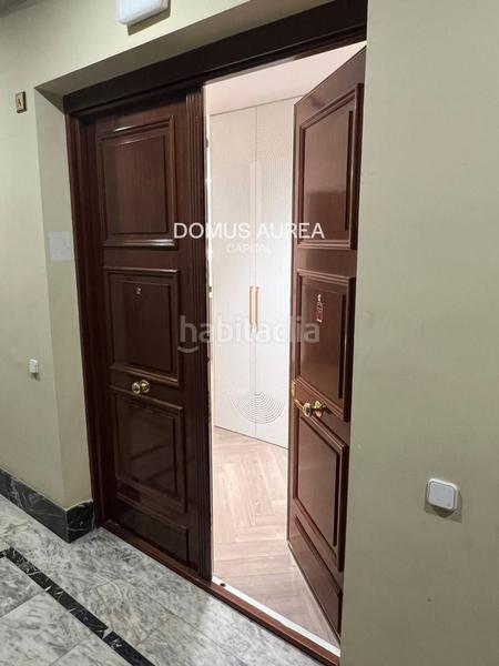 Foto 76d4be3f-3a6e-4dec-aaa9-5e9a9a906f90. Etagenwohnung mit parking in Castellana Madrid