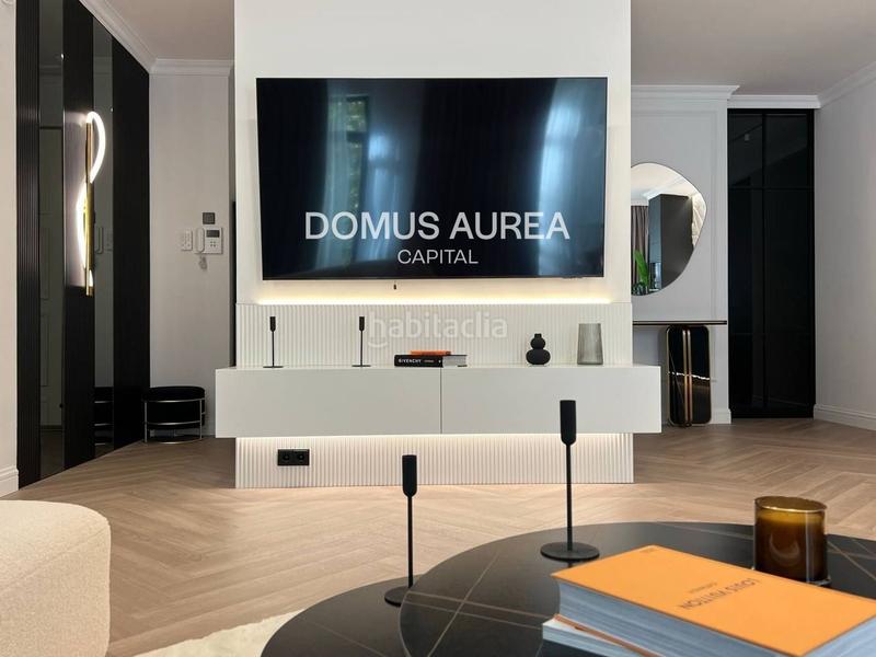 Foto ca5223d8-ad08-493b-a5fa-5205286420f9. Etagenwohnung mit parking in Castellana Madrid