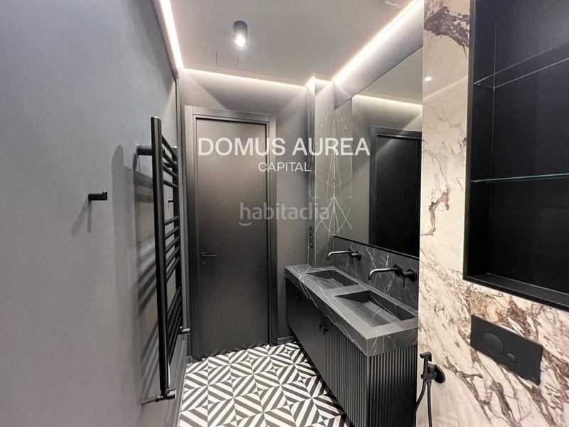 Foto fc502419-482f-4b8a-8c2b-4938d82d48aa. Etagenwohnung mit parking in Castellana Madrid