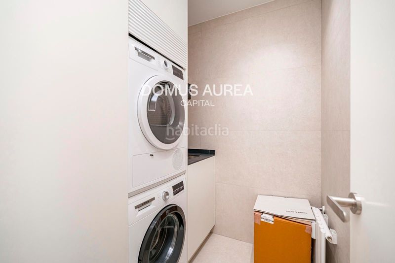 Foto f9c7a27a-5ce8-4e4a-88f5-cbc3bd4349b6. Pis amb calefacció aparcament a Castellana Madrid