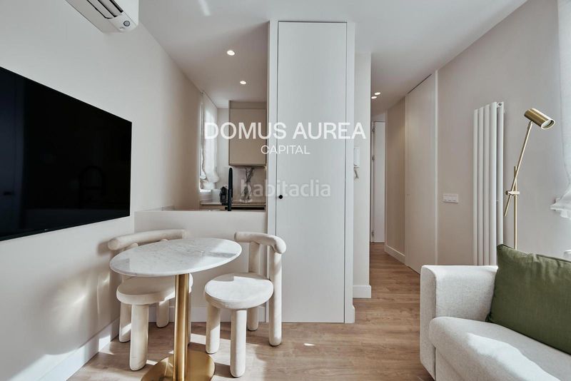 Foto 16c3cfc8-f8cf-4690-b054-3a93190b0087. Pis a Recoletos Madrid