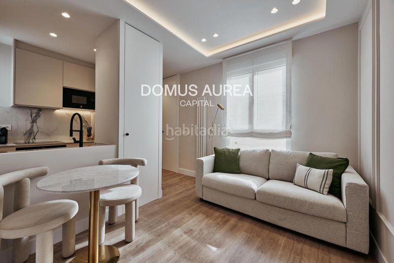 Foto ccb695ad-f6a6-4305-98d4-b4d95be180d0. Pis a Recoletos Madrid