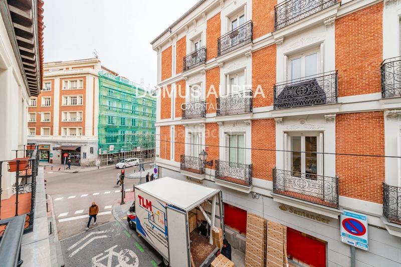 Foto a3fab83d-3a70-40b8-89ca-7f11d079c3f5. Miete zweistöckige wohnung mit heizung in Justicia-Chueca Madrid