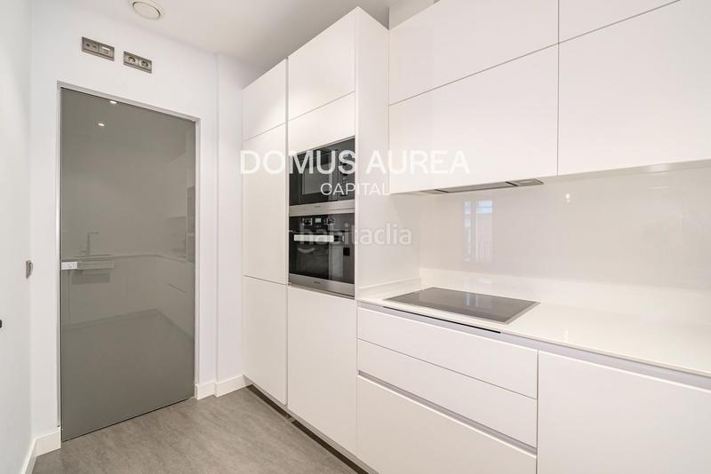 Foto 3dbb1030-f008-44db-8175-526964b8269e. Rent duplex with heating in Justicia-Chueca Madrid
