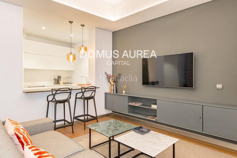 Foto f9575c5e-3e5c-4872-8cf1-edd2b66eb82d. Rent duplex with heating in Justicia-Chueca Madrid