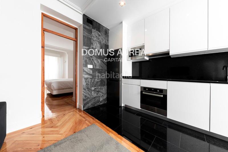 Foto fd1cfb97-de6a-4da6-b892-8446dc2a1cb9. Alquiler piso  en alquiler , con 60 m2, 1 habitaciones y 1 baños, ascensor, aire acondicionado y calefacción central. en Madrid