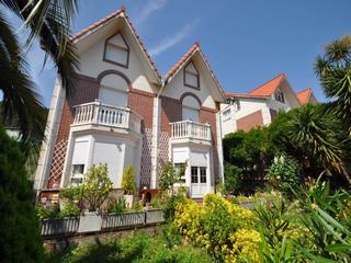 Chalet en Brazomar. Espectacular chalet independiente