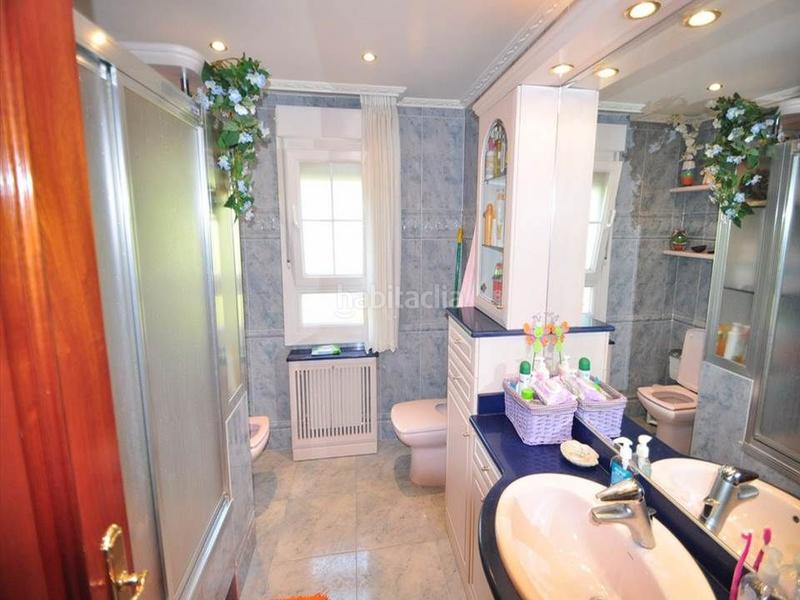 Foto 0e60b957-91c8-48b1-a3cb-4c30b65e4f7b. Chalet espectacular chalet independiente en Brazomar Castro - Urdiales