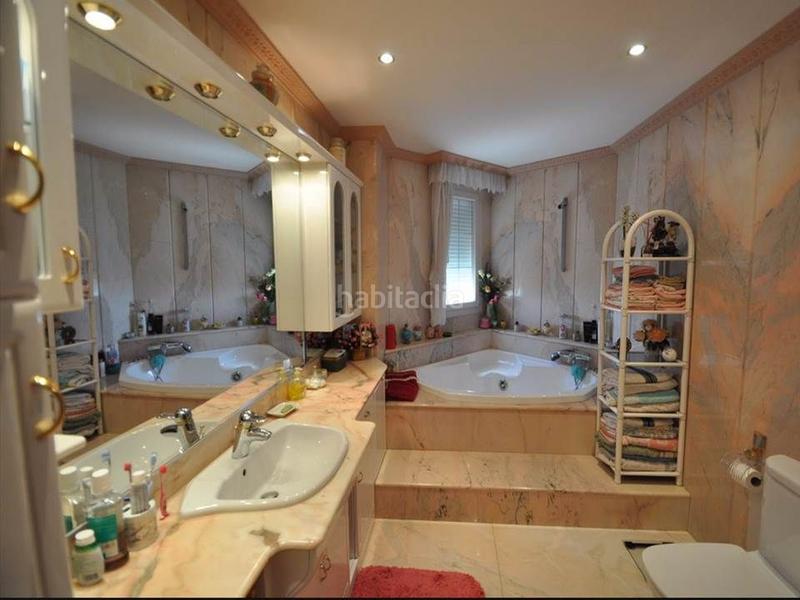 Foto 64f37fd2-a1d1-4c68-9cc4-1c2e9a866cf9. Chalet espectacular chalet independiente en Brazomar Castro - Urdiales