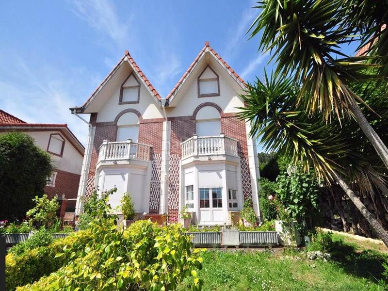Foto 7326baf3-9b20-445f-861c-45a2ba5cc600. Chalet espectacular chalet independiente en Brazomar Castro - Urdiales