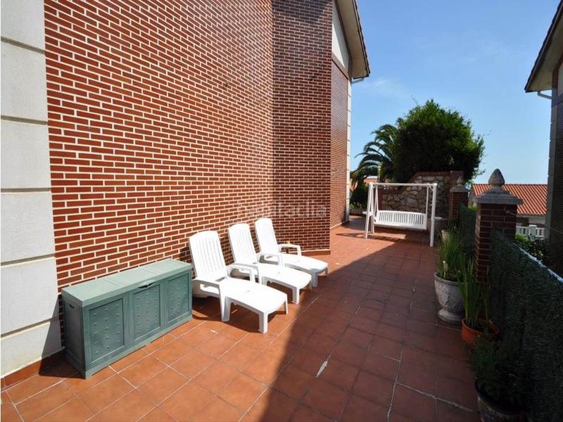 Foto 7e1149c7-3340-4a6d-b37f-6c4983e68d03. Chalet espectacular chalet independiente en Brazomar Castro - Urdiales