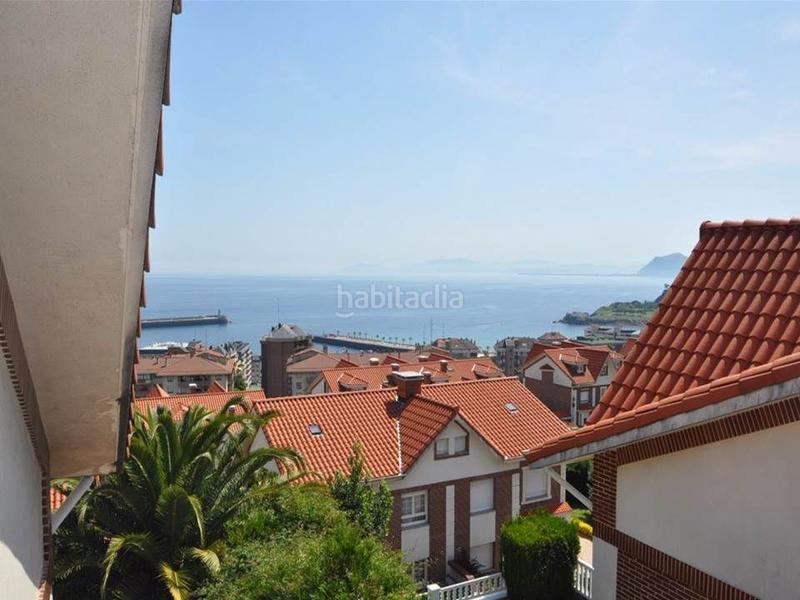Foto c09d3f87-00f7-4acc-a2fb-510410ae6c62. Chalet espectacular chalet independiente en Brazomar Castro - Urdiales