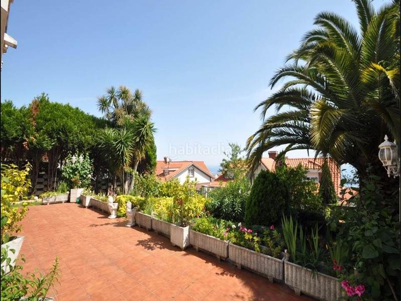 Foto ef4f98f3-4711-40d1-ba4c-f944152f2060. Chalet espectacular chalet independiente en Brazomar Castro - Urdiales