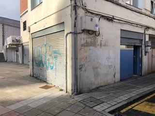 Local commercial en Kabiezes. Local en venta plaza kabiezes