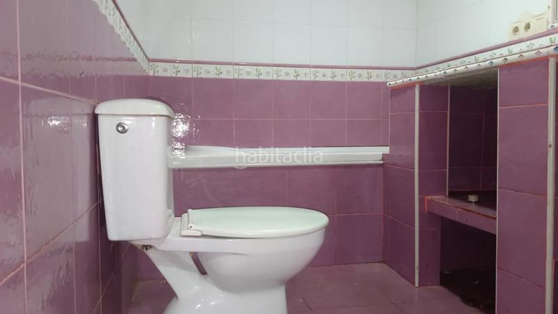 Foto c5515672-3376-4ca8-b407-cb00b3be5316. Casa en calle carmen 22 casa unifamiliar, en termino . en Padul