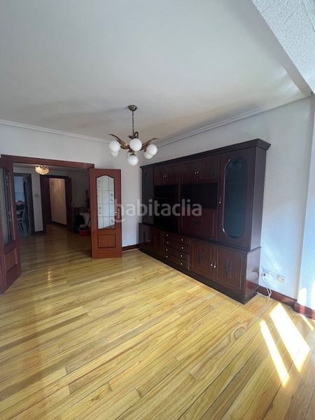 Foto afadbbc1-f5c9-42c2-b0ab-c183746e8776. Pis a Kabiezes Santurtzi
