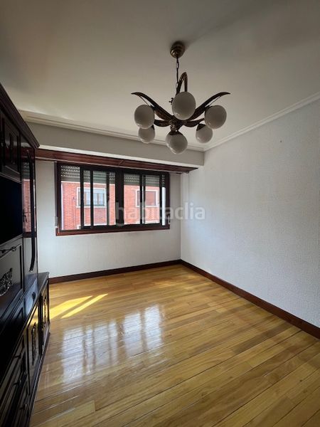 Foto f03791f9-ddbf-4c5a-b287-0e5fdaddde44. Pis a Kabiezes Santurtzi