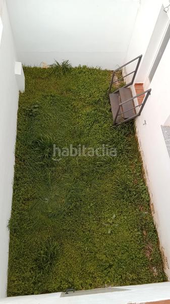 Foto 96ffdffb-a77d-4ea3-8e3c-b4fdffdbb108. Casa adosada adosado en Fregenal de la Sierra