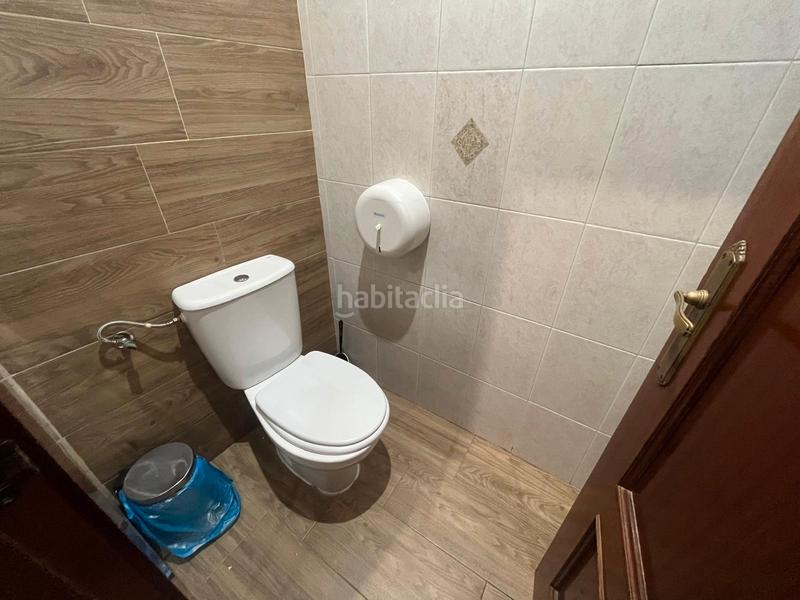Foto eb2adfc3-97db-47c5-983c-be15bd21d9b6. Location local commercial dans Trujillo