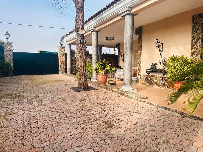 Foto db486453-df53-48d7-ab95-f63112479ade. Chalet  en venta en zona proserpina, en Norte Mérida