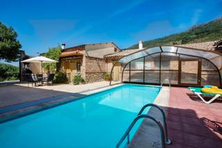 Masia a Calle cañada real 183. Casa rural en venta en navaconcejo