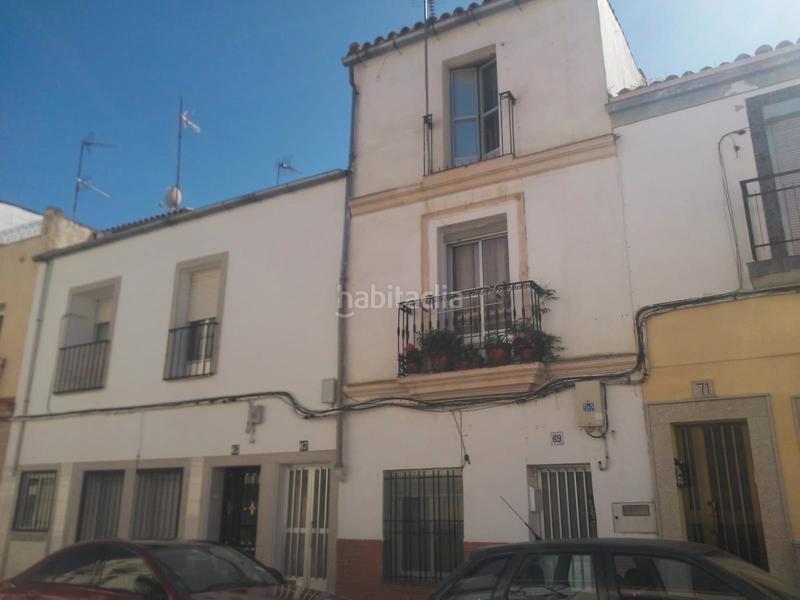 Foto c771d041-d688-40e3-ba52-2c70a6cb7315. Piso  en venta en calle general margallo, en Casco Antiguo Cáceres