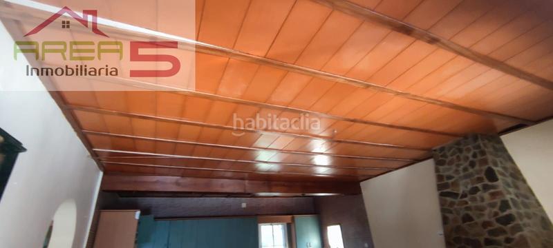 Foto b55e4c76-a3f3-450a-a301-b43abb7b0c85. Chalet with fireplace pool in pedanías de Badajoz Badajoz