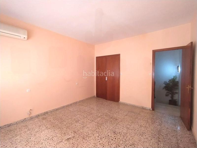 Foto 2a23e33d-c476-464f-a41d-7390ad9df425. Casa  en venta en Guareña