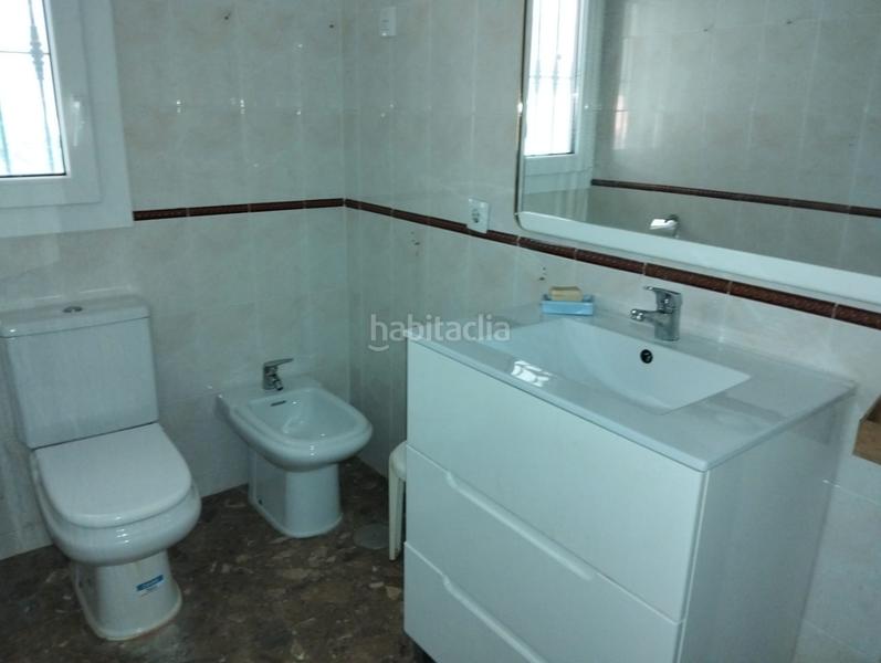 Foto 0bd14a72-32fe-4795-891e-c44a959f2be7. Chalet con camino parcheggio piscina in Campus Universitario Cáceres