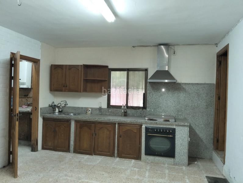 Foto 87e69605-72ef-4715-b489-2af62fd7232f. Chalet con camino parcheggio piscina in Campus Universitario Cáceres